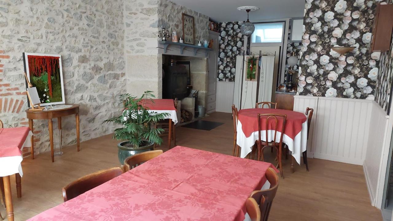 Auberge De La Tradition Corrèze Eksteriør bilde